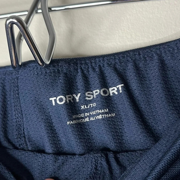 TORY BURCH SPORT Golf Navy Mini Pockets Skort - Picture 7 of 13